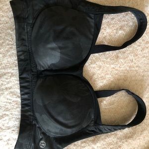lulu lemon sports bra